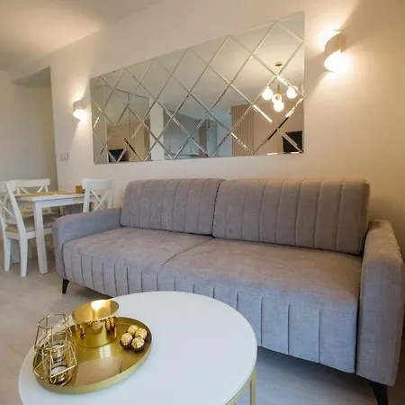 Apartament Apartment *
